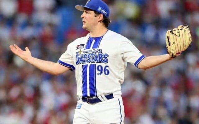 DeNA先勝の裏で…「彼はどん底」登録抹消バウアーを米メディア痛烈ダメ出し「企業チームとの練習試合でさえ打ち込まれ…」