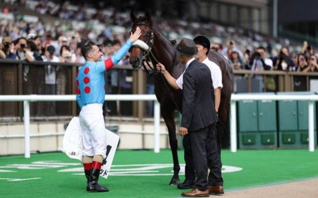 【東京8R】アーモンドアイの仔、アロンズロッドが2勝目をマーク