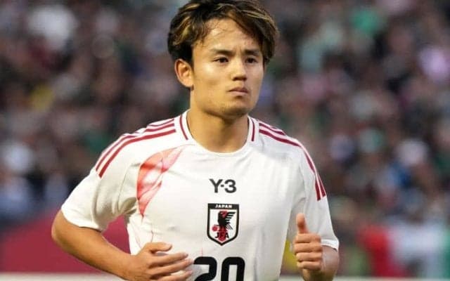 久保建英は「主役の重圧を受け止めている」　対戦前にブラジルメディアが高評価「野心を備えている」「最重要アタッカー」