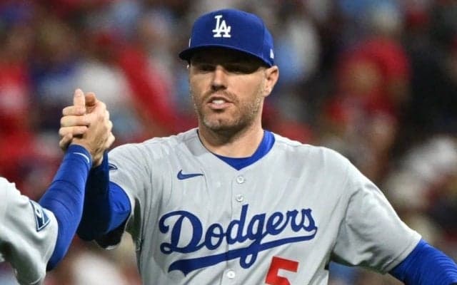 大谷翔平より目立った“謎の8秒”　最後に現れた同僚にファン注目「ずっと目が合う」