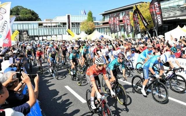 「ツール・ド・九州」宮崎・大分ステージ　選手90人が疾走