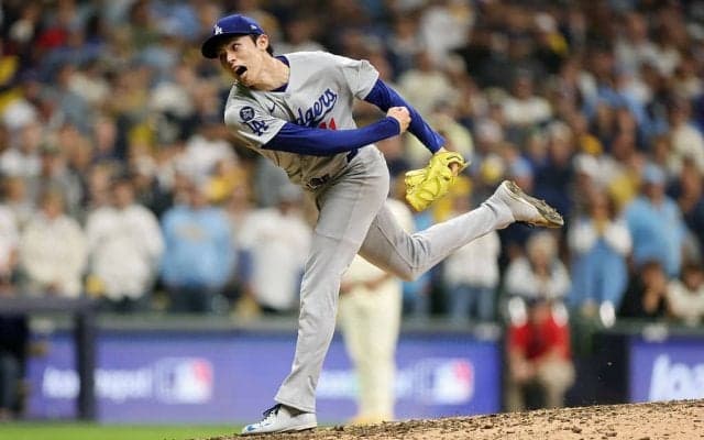 ウソでしょ…！？ 佐々木朗希が「エグすぎる」常識を覆す“急落下フォーク”→バットにかすりもしない“魔球”「ここでよく投げたな」「落ちすぎだろ」