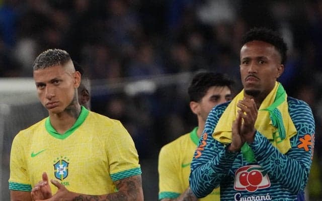 サッカー日本代表にまさかの「歴史的敗北」 ブラジルに「ミスの連鎖」はなぜ起きたのか