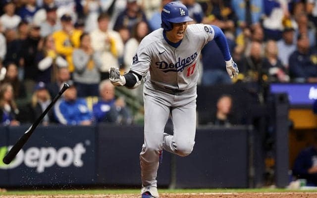 球場騒然！ 大谷翔平に「鳥肌立った」爆速タイムリー→“魂の雄叫び&ガッツポーズ”が話題に「痺れるな」「ついに出た」