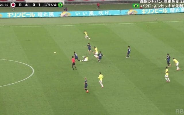 「1人だけ異次元」鎌田大地、衝撃“トリプルタックル”でブラジル代表を次々粉砕「潰す気満々」「これがプレミアリーグ」圧巻3連続プレスの一部始終