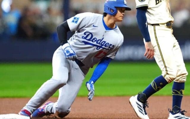第2戦の盗塁で…またも樹立した“MLB史上初の記録” 大谷翔平の快挙に米注目「ショウヘイだけ別のリーグにいる」