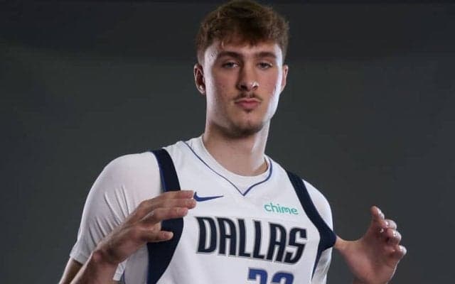 NBA、ユニフォームのパッチ導入を発表…ルーキーやアワード受賞者の着用後カードへ