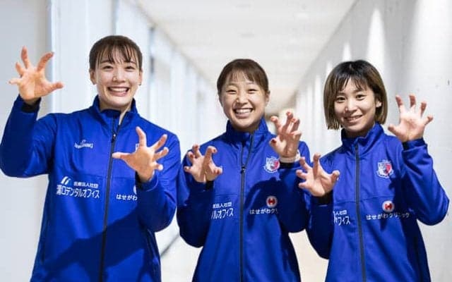 【バレー】PFUブルーキャッツ石川かほく・細沼綾主将「今季は自分のプレーを。スパイクの決定打を増やす」、松井珠己「海外でコミュニケーションを考えた」、川添美優「ディフェンスでより貢献を」　SV女子