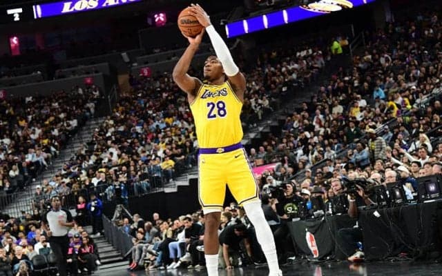 八村塁が19得点の活躍…主力欠場のレイカーズはプレシーズン4敗目、18日の最終戦経て開幕へ