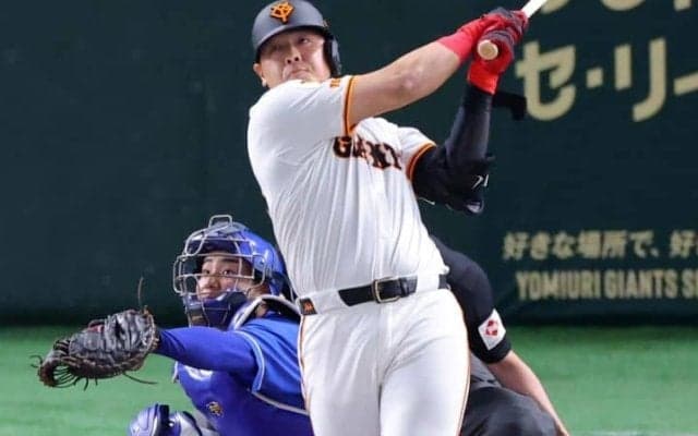 巨人主砲・岡本和真は「村上より優れている」　ヤンキース移籍を推挙する米メディアが伝えた“契約金爆騰”の可能性