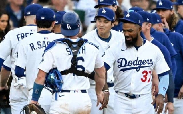 ドジャースがリーグ連覇なら27年はシーズン中止？　他球団幹部が“埋まらぬ資金差”に不満　サラリーキャップ制反対の選手会とは亀裂も