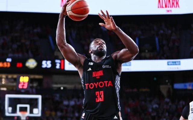 アルバルク東京がアイラ・ブラウンの退団を発表…ライアン・ロシターが戦列復帰へ