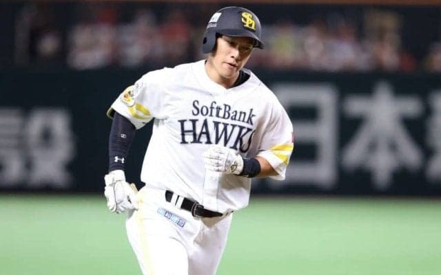 CSファイナル第2戦、勝負を決めた柳田悠岐の一発　「アドレナリンMAX！」の大活躍