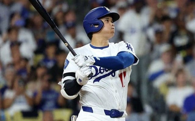大谷翔平にMLB公式も“ドン引き”　初回3K直後…生まれた136m特大弾「何てスターなんだ…」
