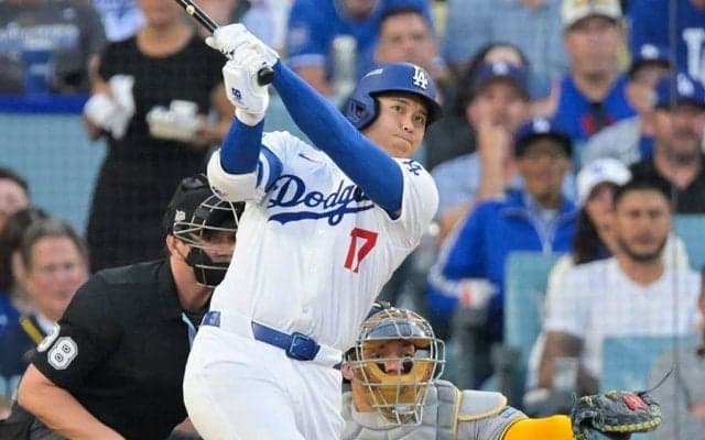 大谷翔平の場外弾…頭抱えるド軍ナイン「反応が野球少年」　凄すぎて起こった“シンクロ”