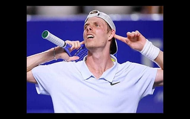  シャポ 世界243位に辛勝で4強 