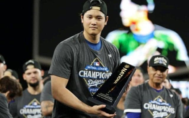 3本塁打＆10奪三振の「伝説的な夜」　大谷翔平に味方選手も啞然呆然「時々彼が実在するのか確かめなければならない」