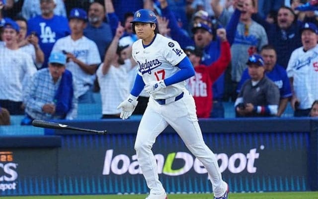 「皆ちょっと引いてる」　大谷翔平が起こした“異様な光景”…感情爆発のフリーマンに爆笑