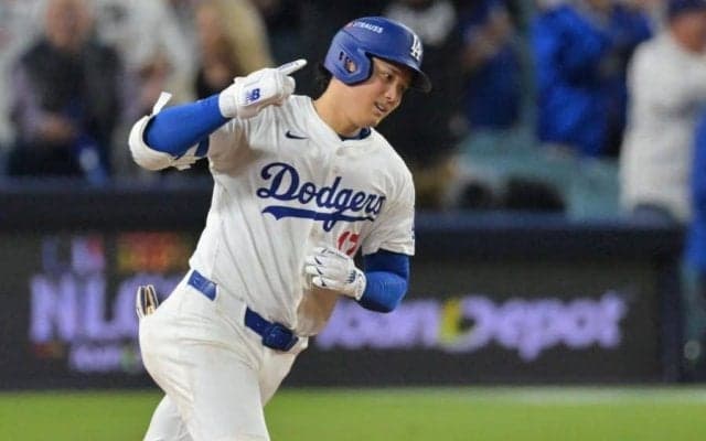 絶叫するしかない「大谷翔平」　米実況は36秒の沈黙…衝撃3発に興奮「MVPを見ている」