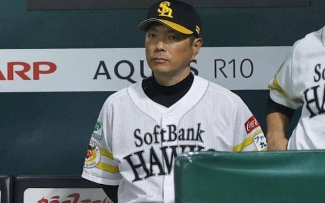 「昔の監督ならベンチを蹴飛ばしてますよ」鷹バッテリーにNHK解説が苦言　レイエスに2被弾「仰け反らせるくらいじゃないと」