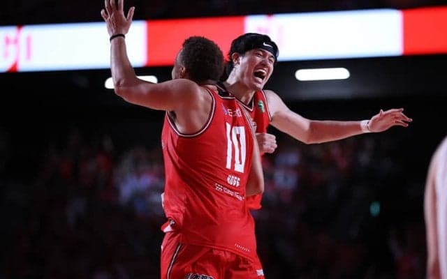 【10月18日のB1結果】千葉Jが開幕6連勝、ホグのダンクで劇的逆転…滋賀は“意図的なFT失敗”で接戦制す