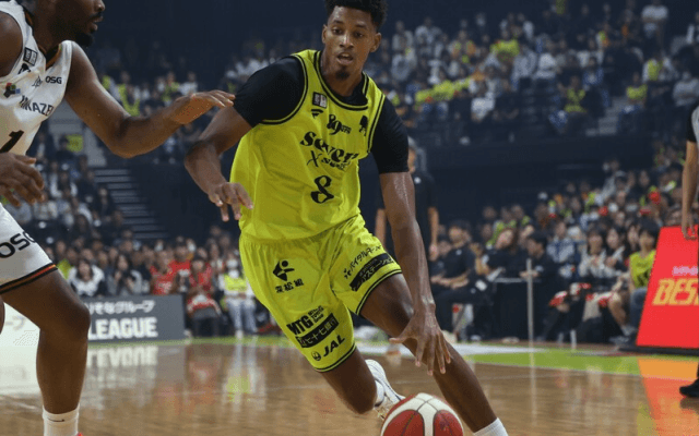 ジャレット・カルバーが40得点の大暴れ…仙台が三遠との激戦制し、ホーム4連勝に