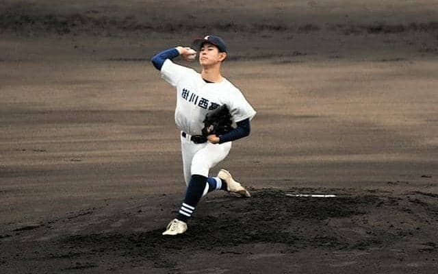 松坂大輔さんと投げ合った父の背中追いかけ好投　掛川西・古岡投手