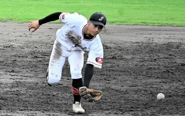 大差でも笑顔絶やさず、巧みな守備で観客魅了　岐阜城北・今井主将