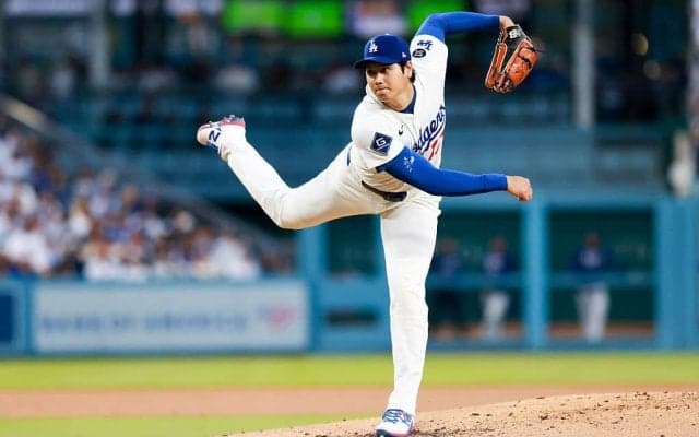 なんだこの球…！？ 大谷翔平、直球が“謎の動き”「怖っ！」相手打者が困惑…“まさかの空振り”「球種多すぎ」