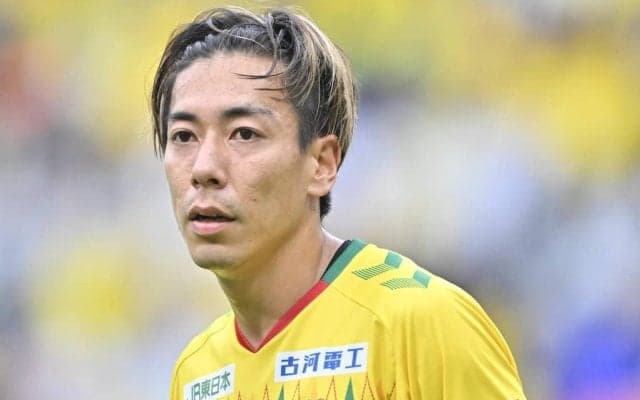 劇的ブザービート弾！ 千葉が土壇場ラストプレーでの｢心震える一撃｣で水戸を首位から引きずり下ろす！｢これが千葉の底力｣｢なんというドラマチックな幕切れ！｣