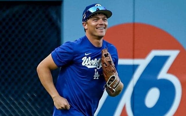 ド軍が非公開練習の様子公開　WSへウエアも変更…佐々木朗希はキャッチボール