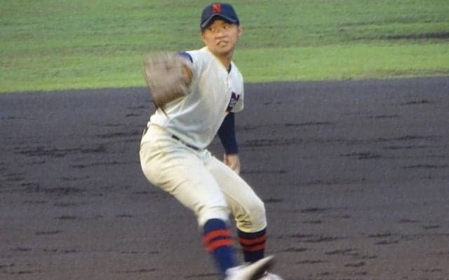 13対12の大乱戦を制したのは日大二！再登板したエースが国学院久我山打線を封じる【東京】