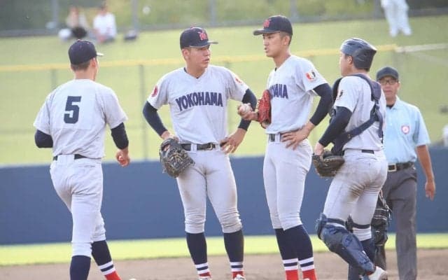 横浜が準々決勝敗退で選抜当確ならず…相手を上回る10安打放ちながらも2併殺、走塁ミスでチャンスをつぶす【関東】