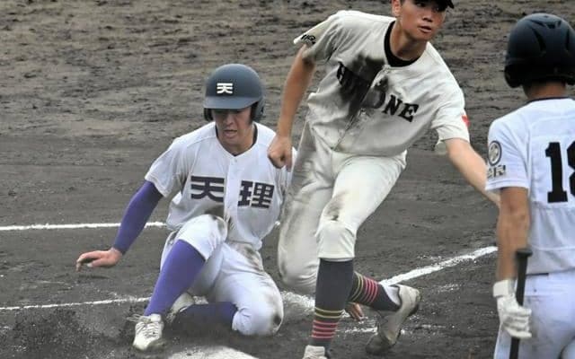 天理が完勝で準々決勝へ、1年の永井選手が貴重な適時打　近畿初戦