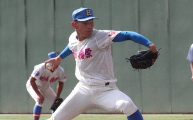 花咲徳栄は6年ぶりのセンバツ出場を狙う！準々決勝では144キロ右腕擁する甲府工と対戦