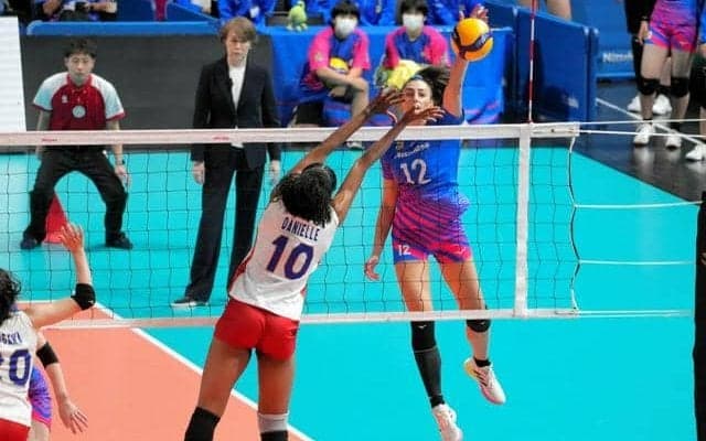 SAGA久光が4試合目で初白星、中田HC復帰飾る　バレーボール