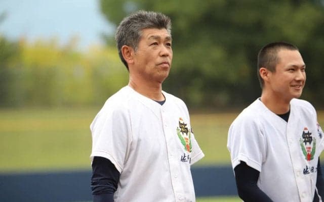 元プロ監督率いる佐野日大がベスト4！！来年センバツは2人の元プロ監督の出場が有力に
