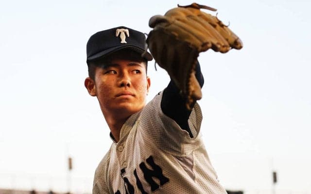 【ドラフト】「大阪桐蔭史上最高の素材」森陽樹に重なる達孝太と才木浩人　未完の190センチ右腕は伸びしろしかない