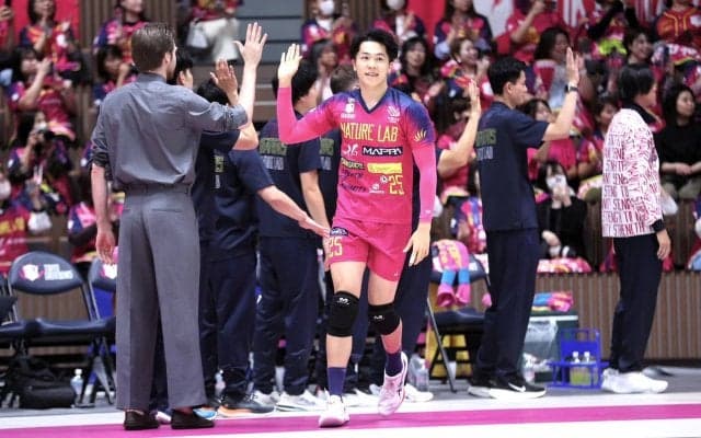 後藤陸翔（東京GB） 「何十回も映像を見た」お手本、ミハウ・クビアクのような存在へ【日本代表を経て2年目のSVリーグへ】