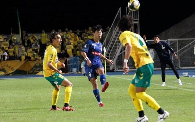 水戸VS千葉｢名勝負｣が示した日本代表｢ラウンド16突破｣のカギ(2)昨年15位・水戸｢躍進の前兆｣は鹿島戦、J2上位対決が教える｢代表に足りない｣フットボールの原点