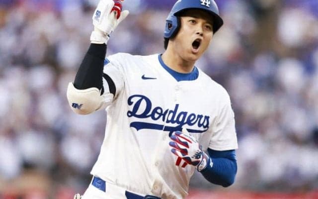 「オオタニほど危険な打者はいない」大谷翔平が“最強”である必然　WSでも席巻「すべての視線が彼に集まるだろう」
