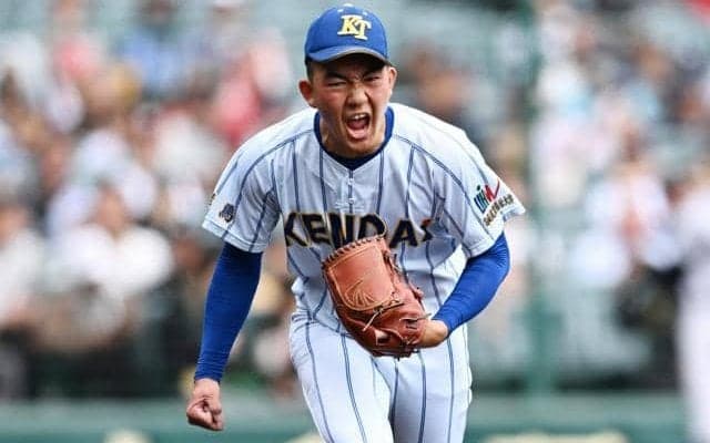 健大高崎の石垣元気はロッテ1位指名　オリックスと2球団競合の末に