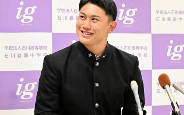 学法石川の大栄利哉捕手が楽天から4巡目指名　「予想以上、感謝」
