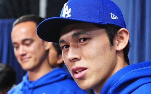 佐々木朗希、退任のロッテ・吉井監督に感謝「活躍することが1番」　誓った恩返し