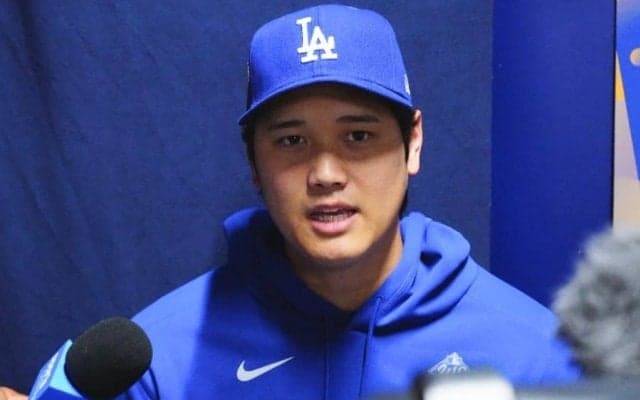 大谷翔平だけ異例の対応…ド軍ナイン勢ぞろいも別格、出現したロープが示す“特別扱い”