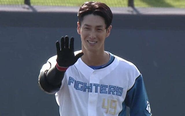 引退表明のハム戦士が結婚発表　現役振り返りの長文に…さりげなく綴った「二人三脚で」