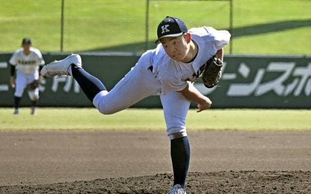 秋季中国高校野球、関西が初戦突破　1年生エースで4番、投打で牽引