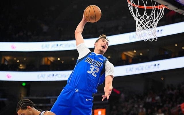 ノビツキーが語る“ドラ1”クーパー・フラッグの可能性…「驚くほど完成された選手」