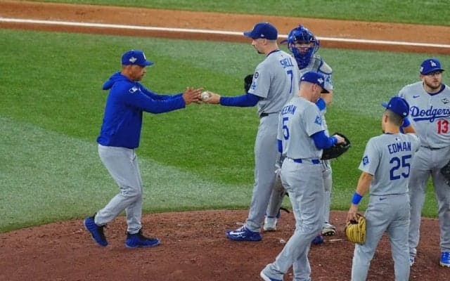 土曜の昼に「嘘でしょ？」　ド軍まさかの“9”にファン衝撃「これはアカンわ…」