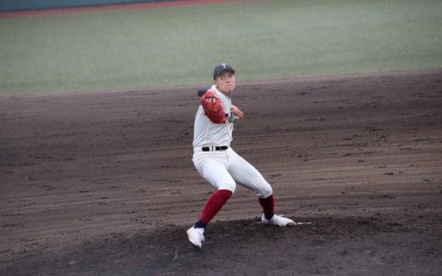 大阪桐蔭vs天理の名門カードのスタメンを発表！大阪桐蔭はスーパー1年生左腕が先発